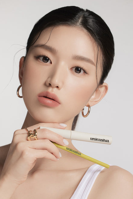 UNLEASHIA - Shaper Defining Eyebrow Pencil